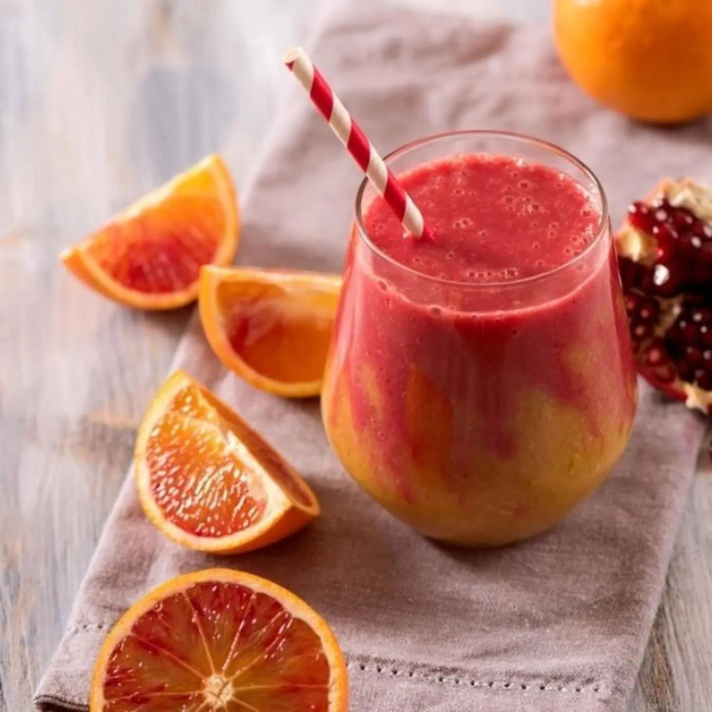 عصير رمان برتقال - صغير جدا