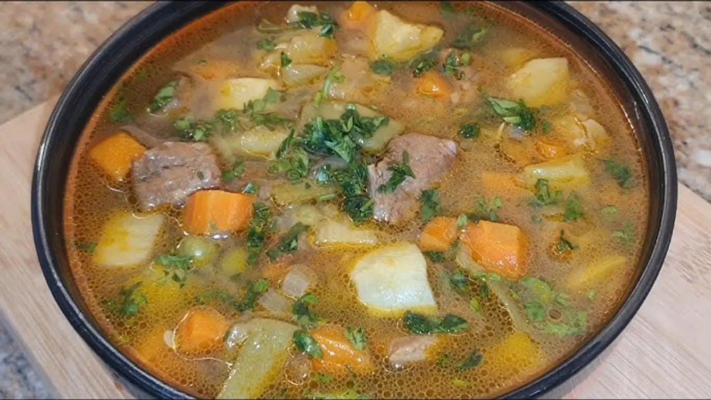 Mixed Meat With White Lettuce Soup - Small