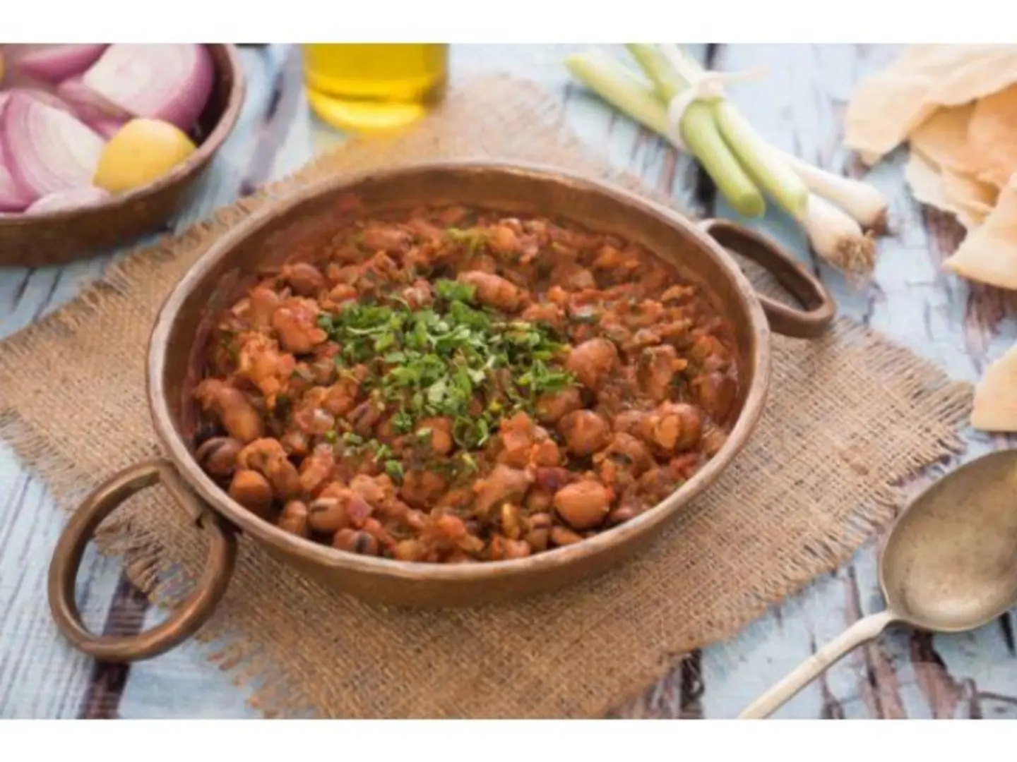 فول بالتونة - صغير