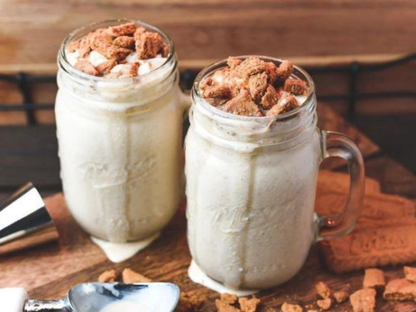 Lotus Shake - Middle