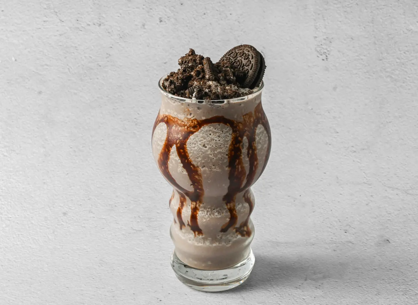 Twix And Oreo Milkshake - Medium