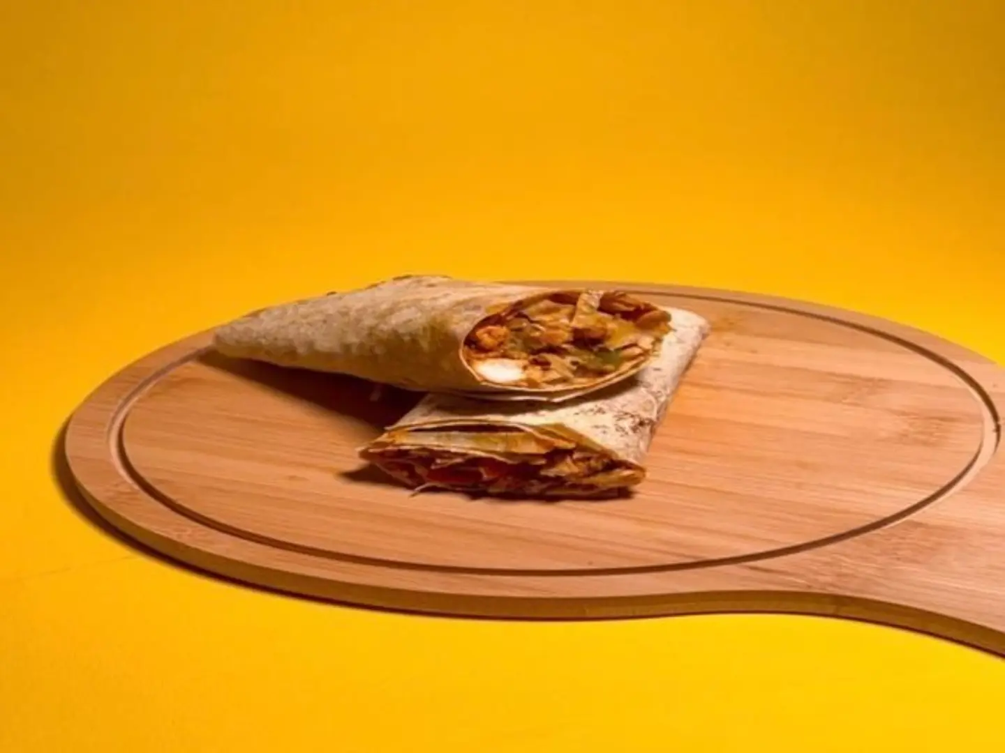 ساندوتش حمسة دجاج - خبز عادي