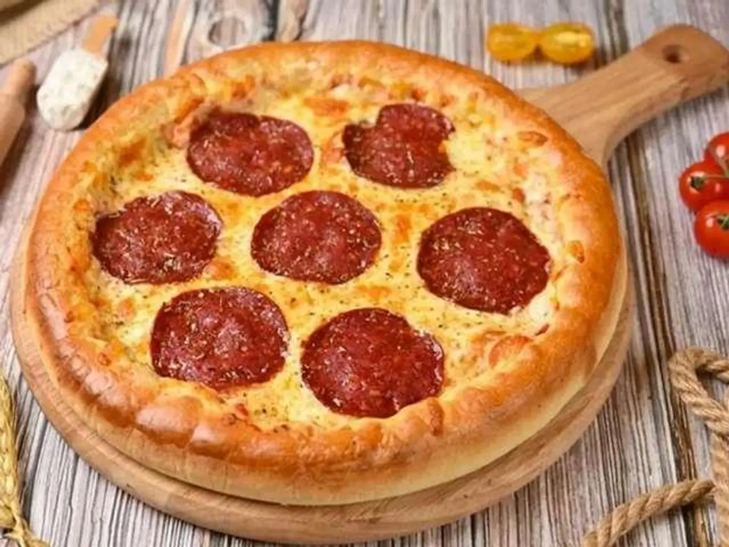 Pepperoni With Cream Cheese Pizza - Small