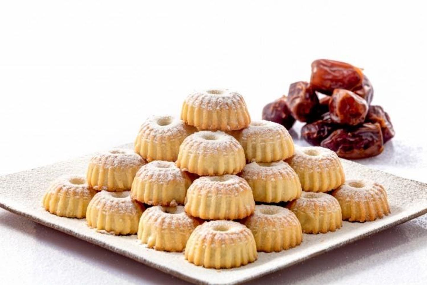 معمول بالتمر - نص كيلو