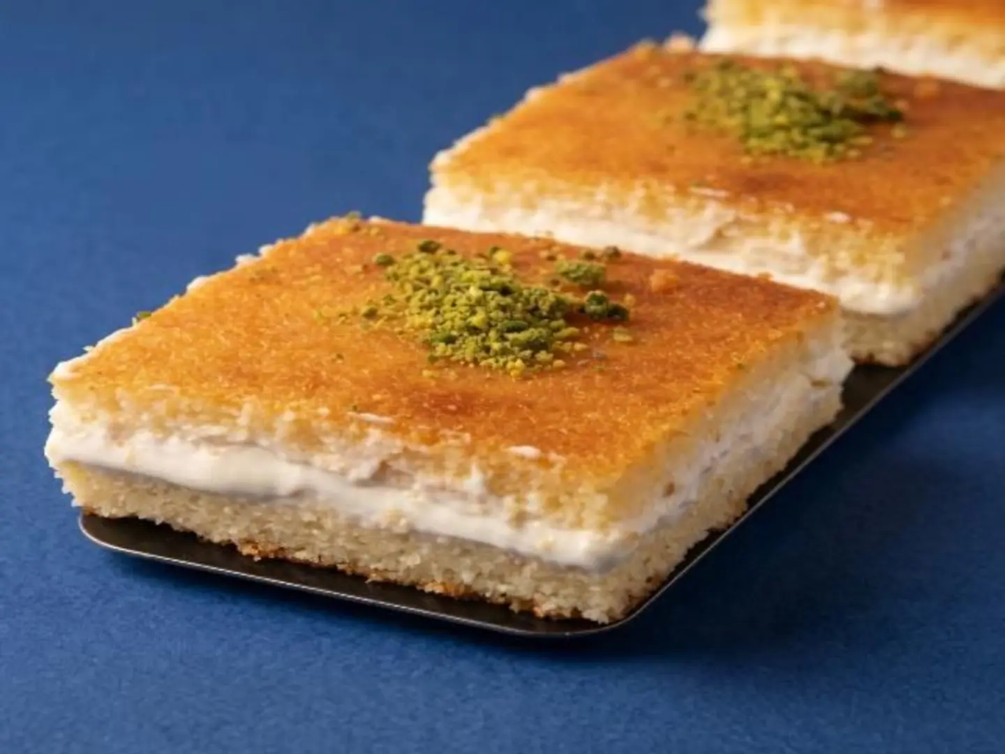 Cream Basbousa - Quarter