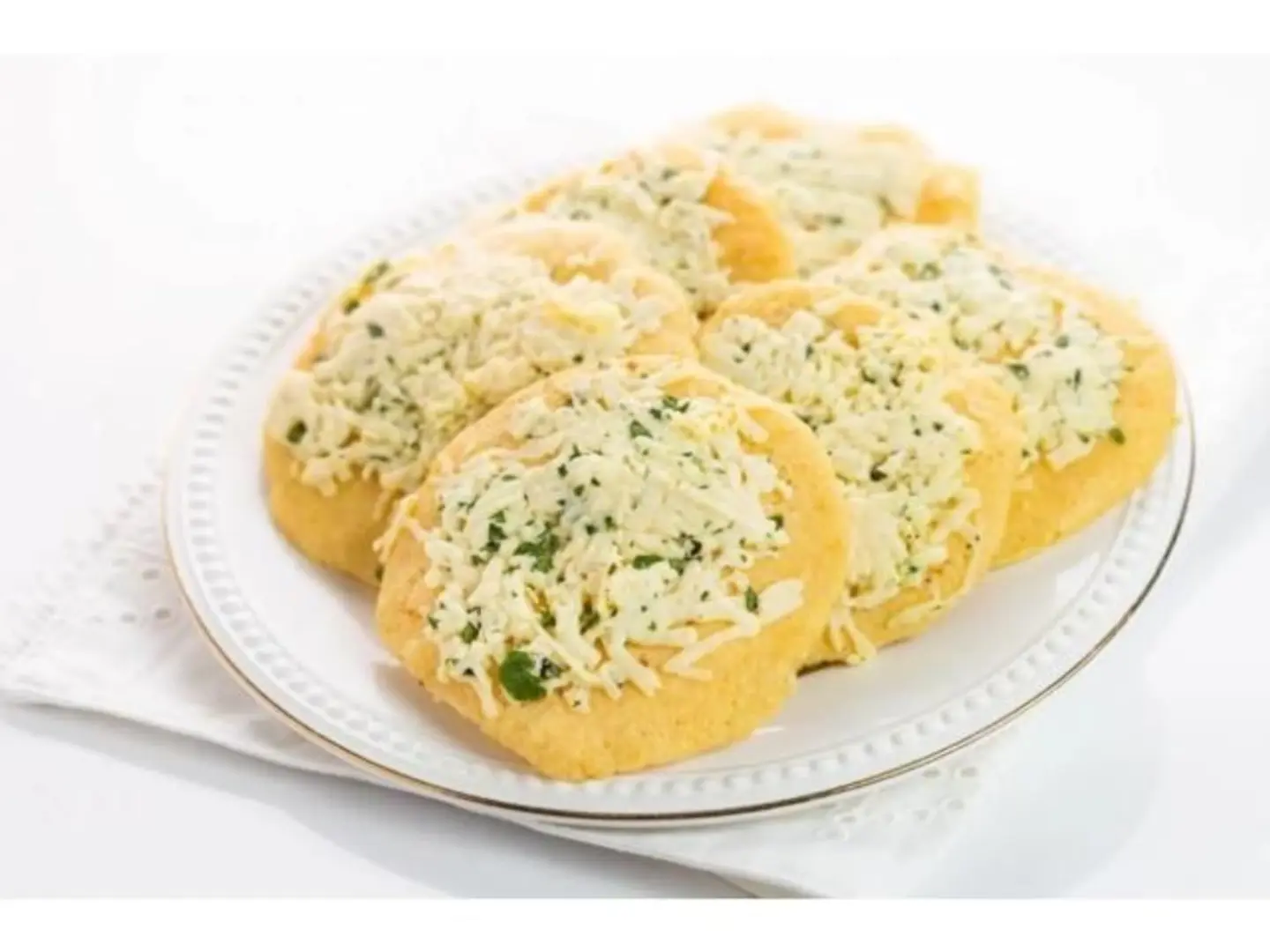 Salty Cheese With Olives - Sammoli