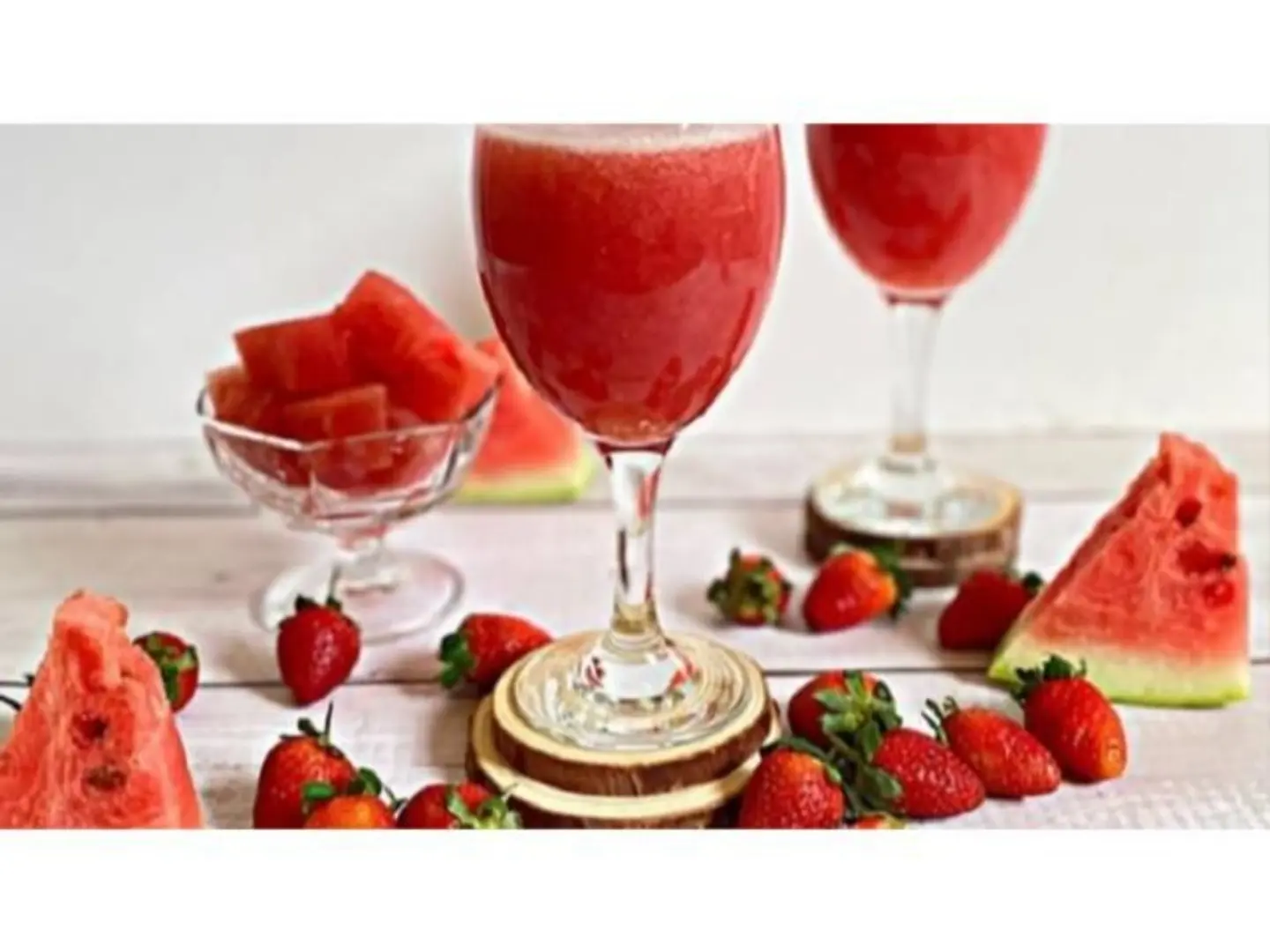 Strawberry With Watermelon - Middle Cup