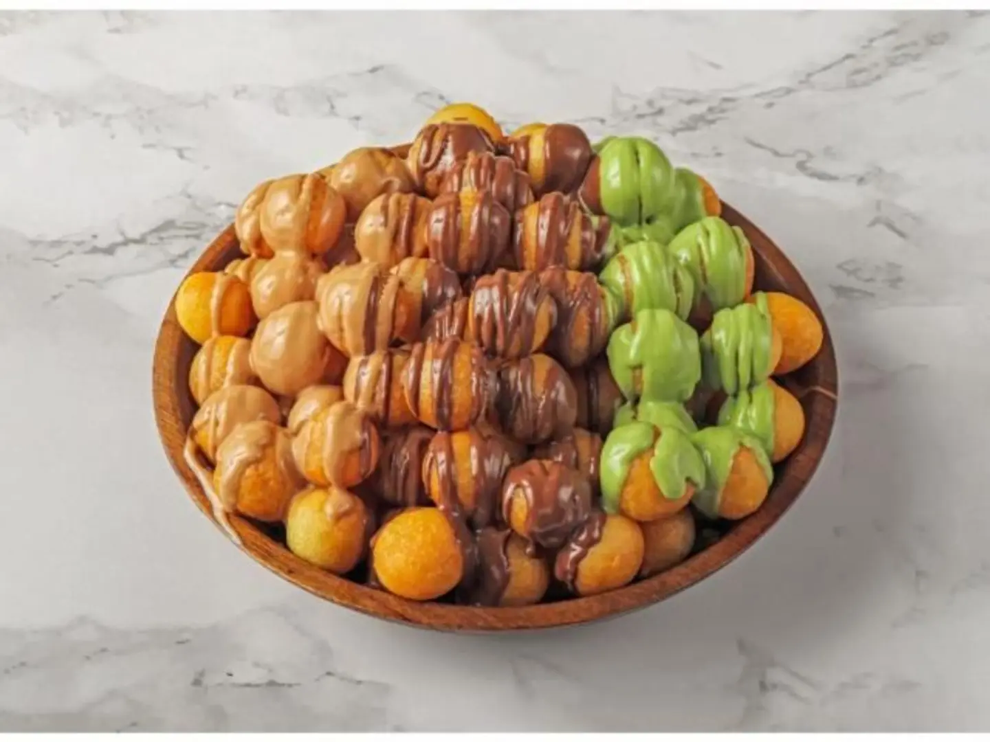 Mixed Luqaimat With Nutella, Pistachio, Kinder, Lotus, And White Chocolate - Small