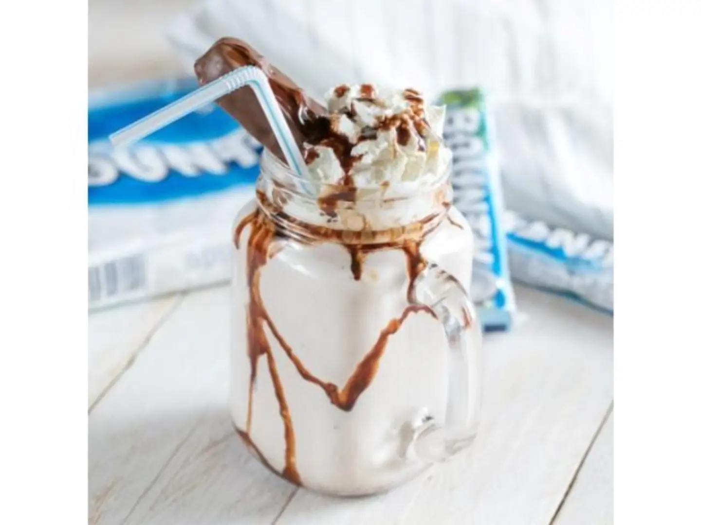 Bounty Milkshake - Small