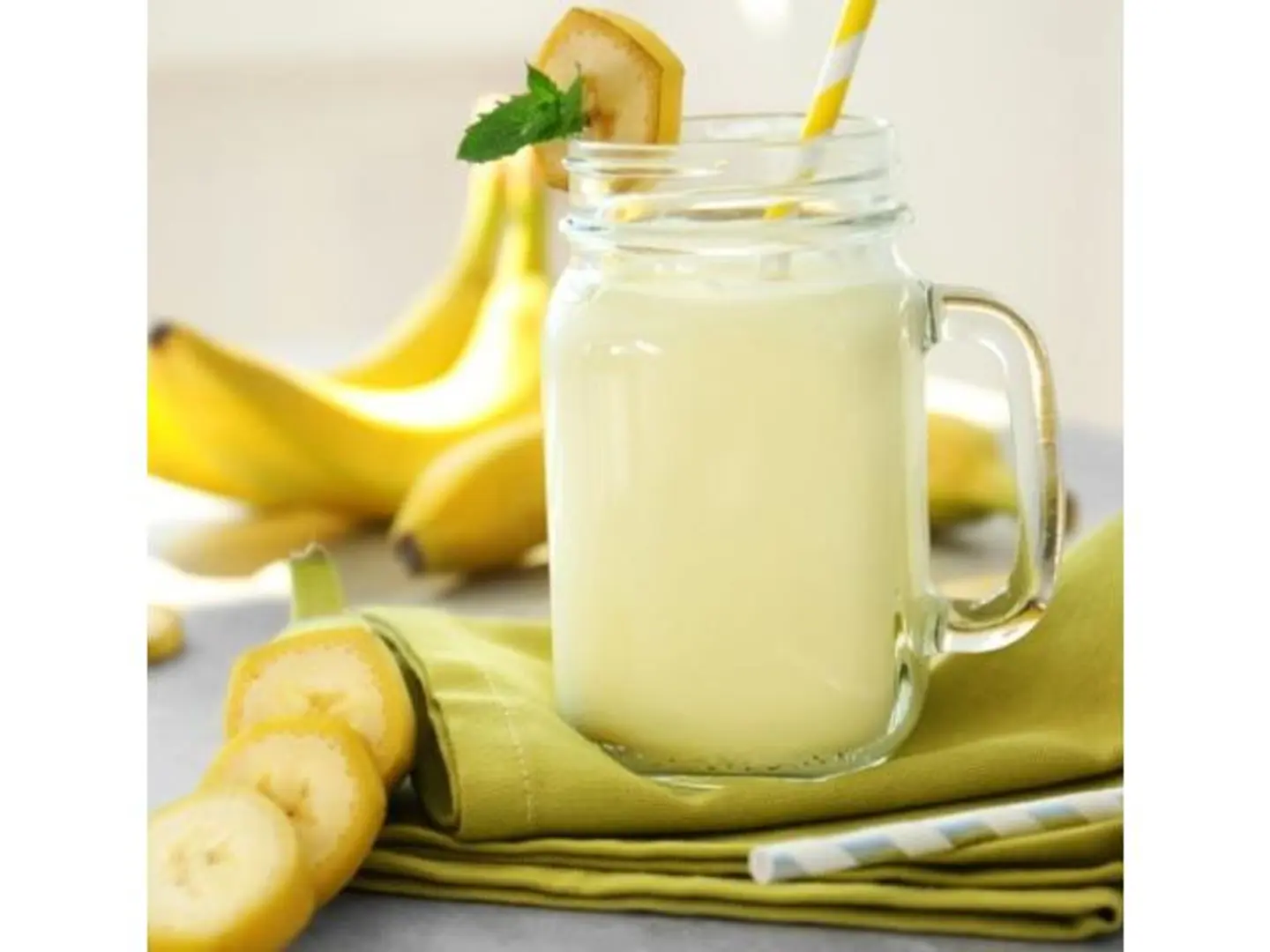 Banana Milkshake - Medium