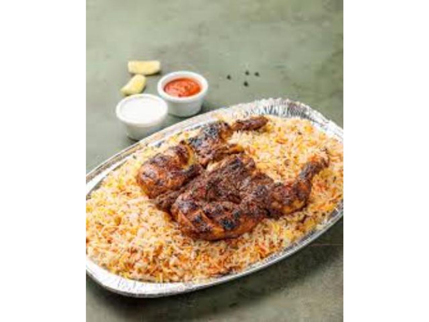دجاج على الفحم رز برياني حبه - صغير