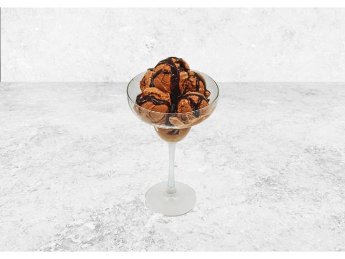 Chocolate Ice Cream - Medium