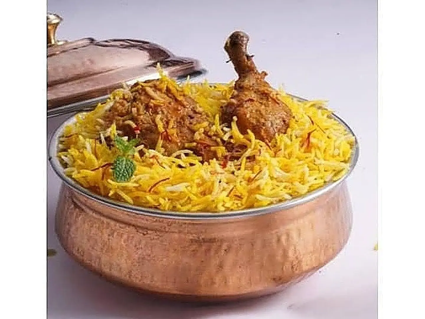 Chicken Dum Biryani - Medium