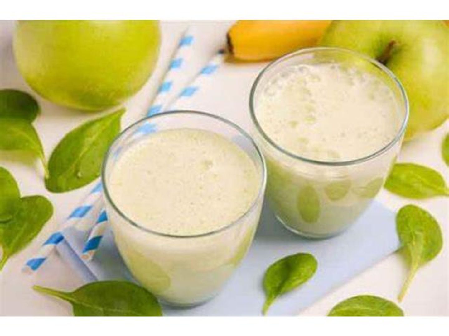 Apple And Banana Juice With Milk - Small