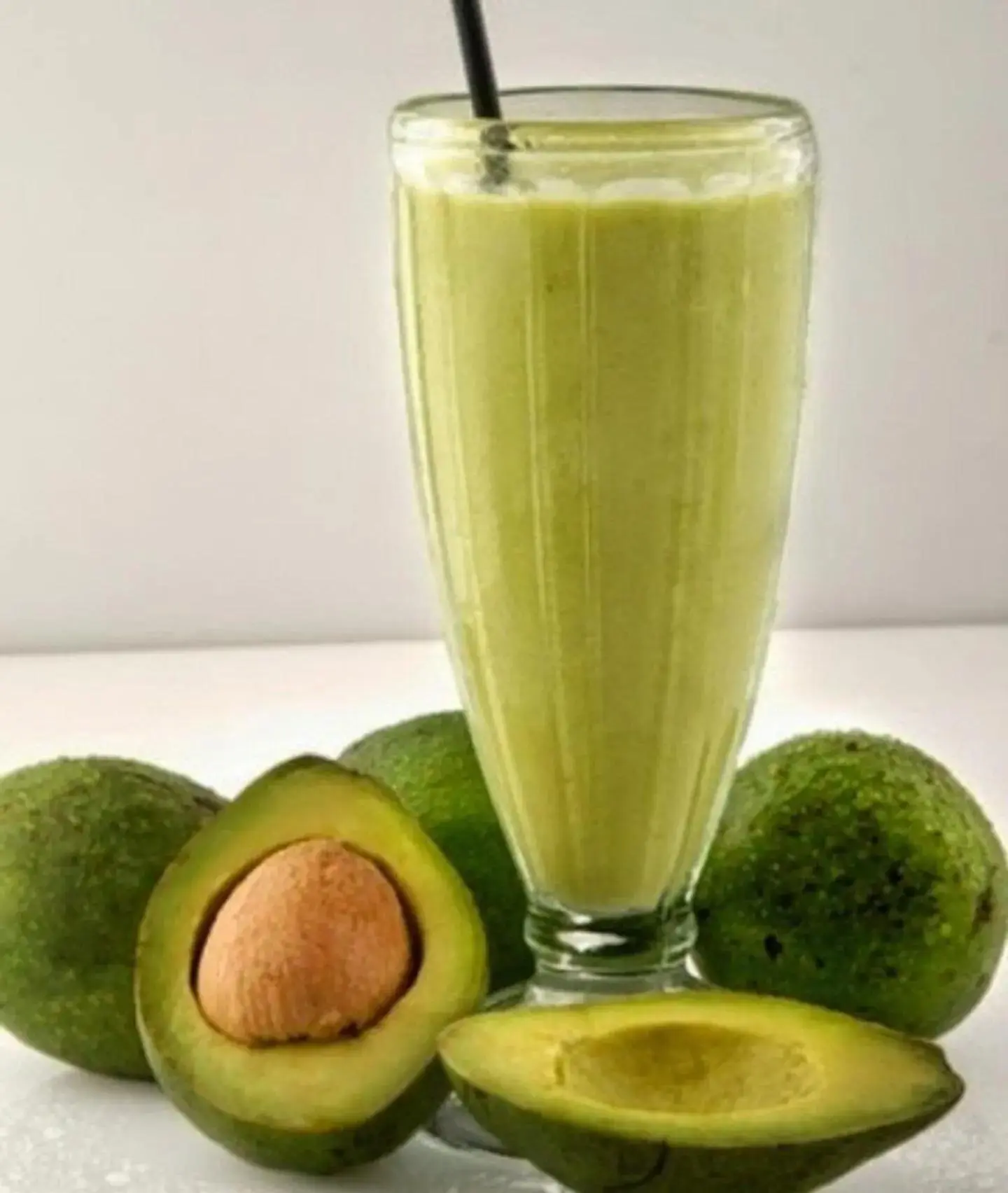 Plain Avocado Juice - Medium