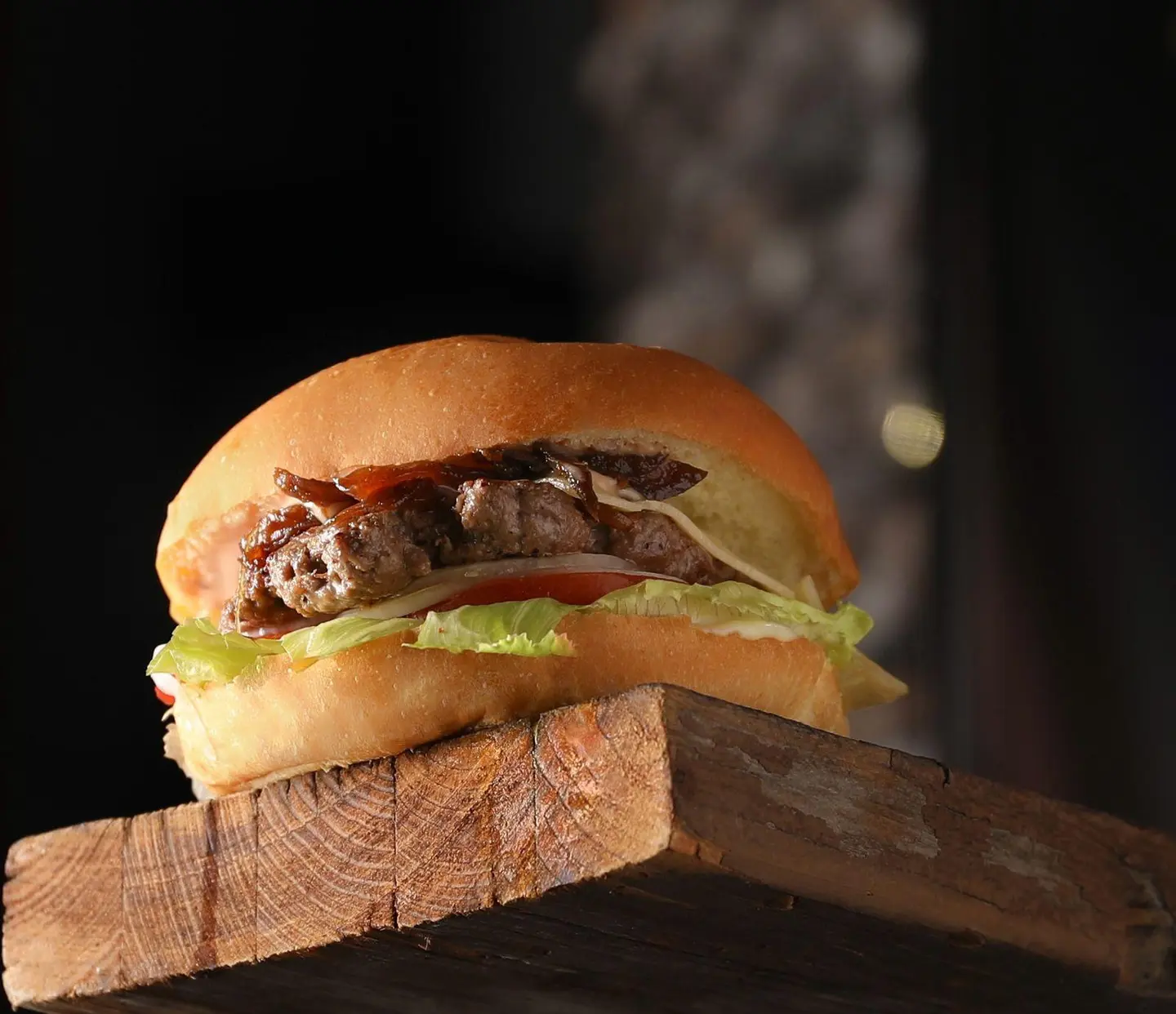 Caramelized Beef Burger - Sandwich