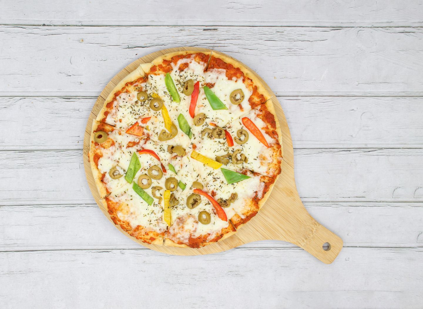 Vegetable Pizza - Medium