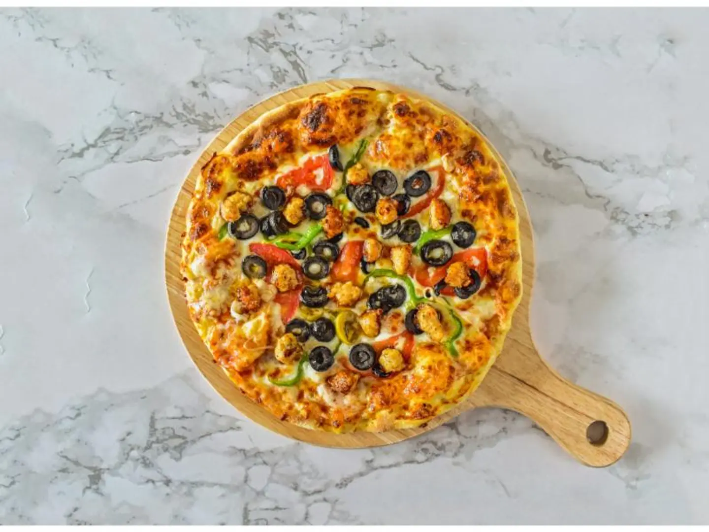 Chicken Pizza - Medium
