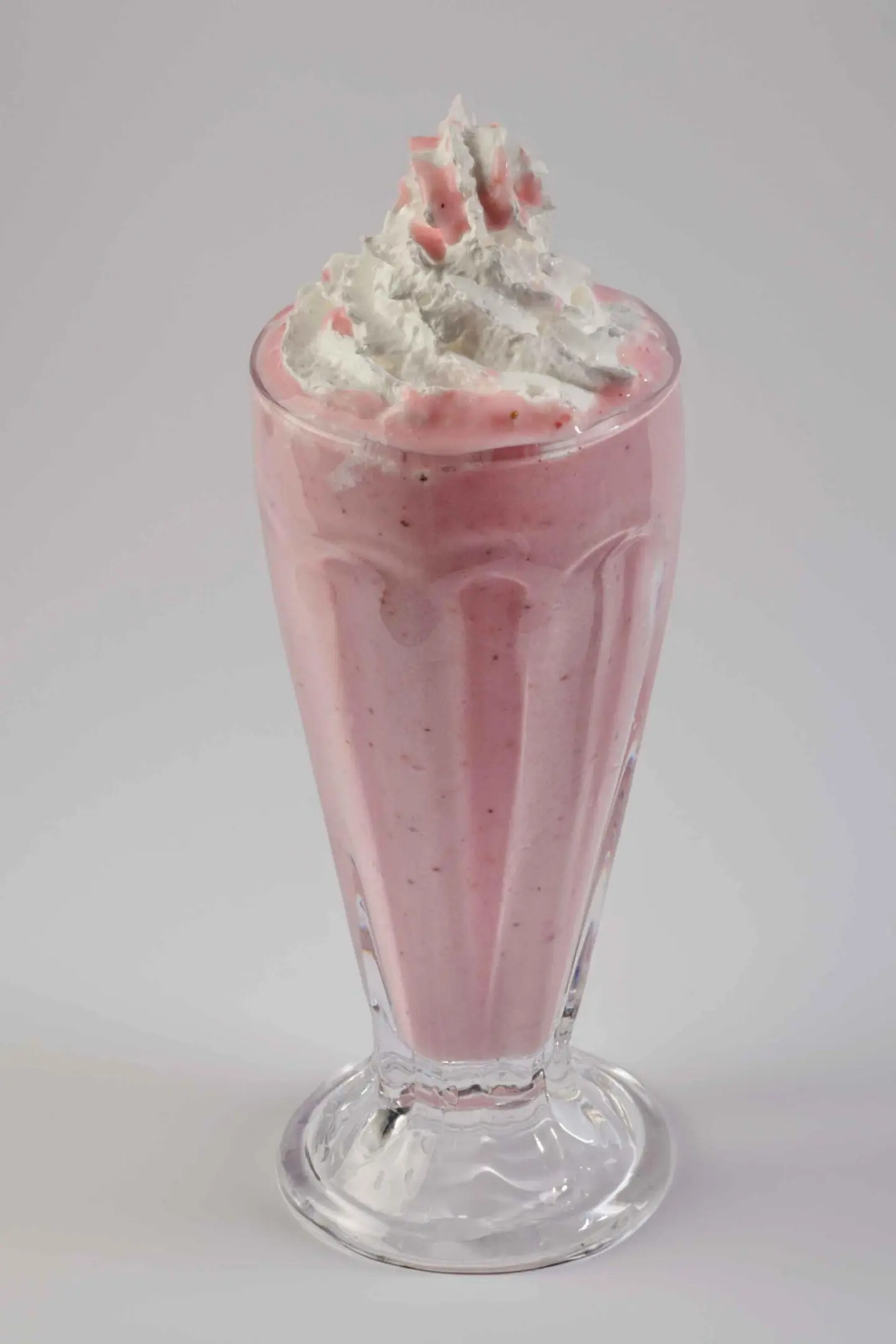 ميلك شيك فراوله - صغير