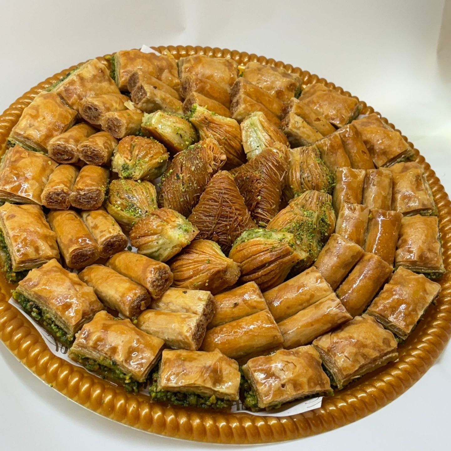 صحن بقلاوة مشكل - صغير