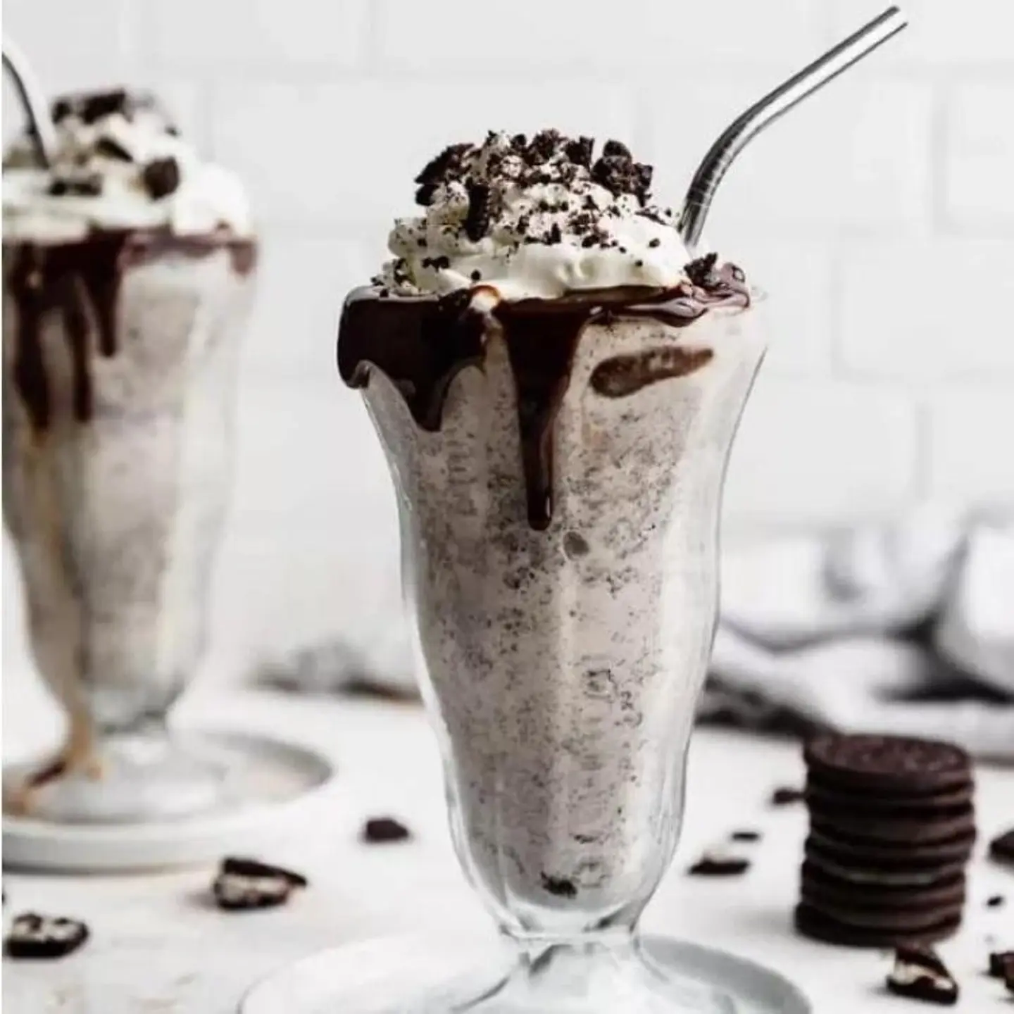Oreo Milkshake - Medium