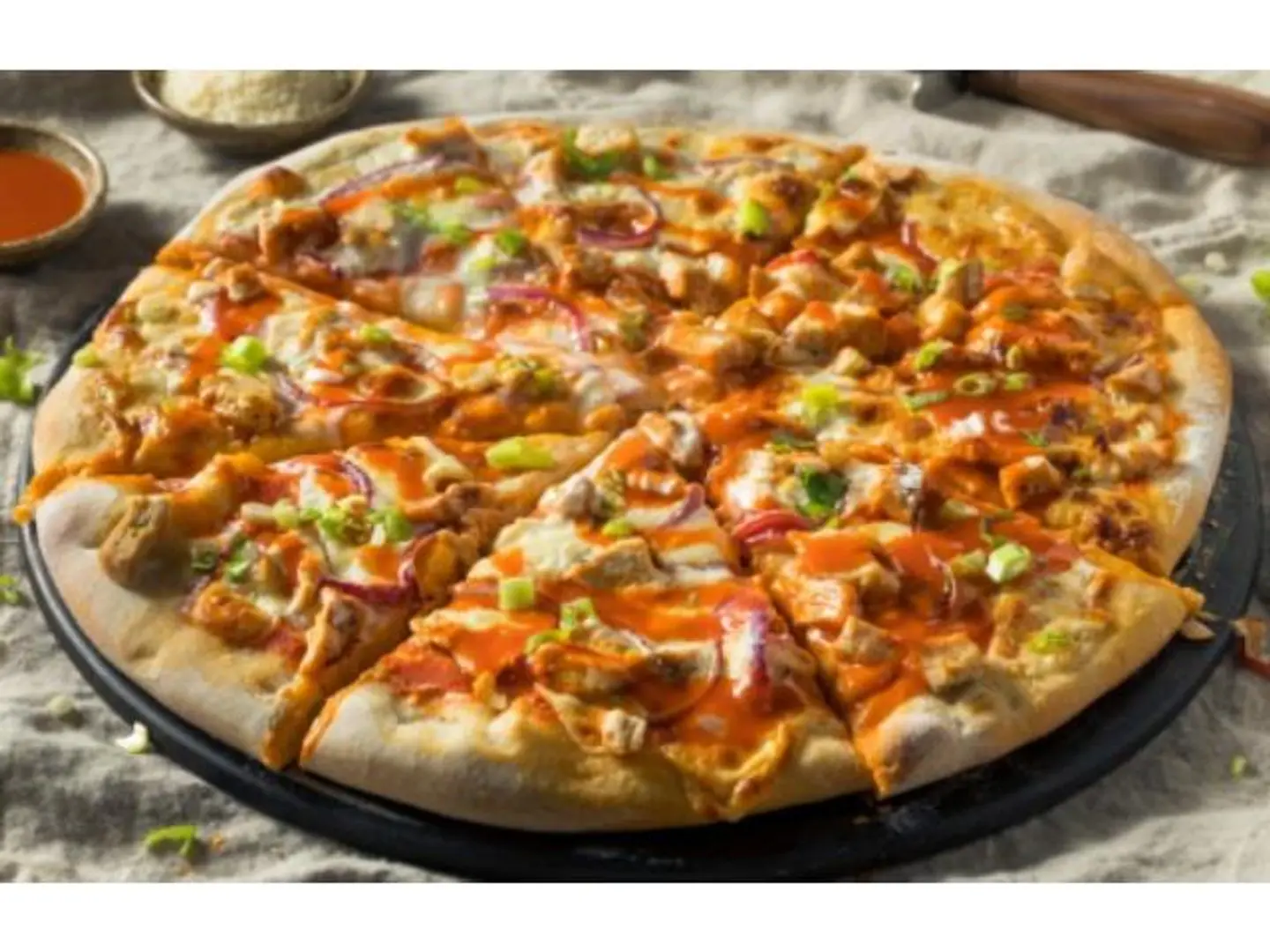 بيتزا ديناميت - صغير