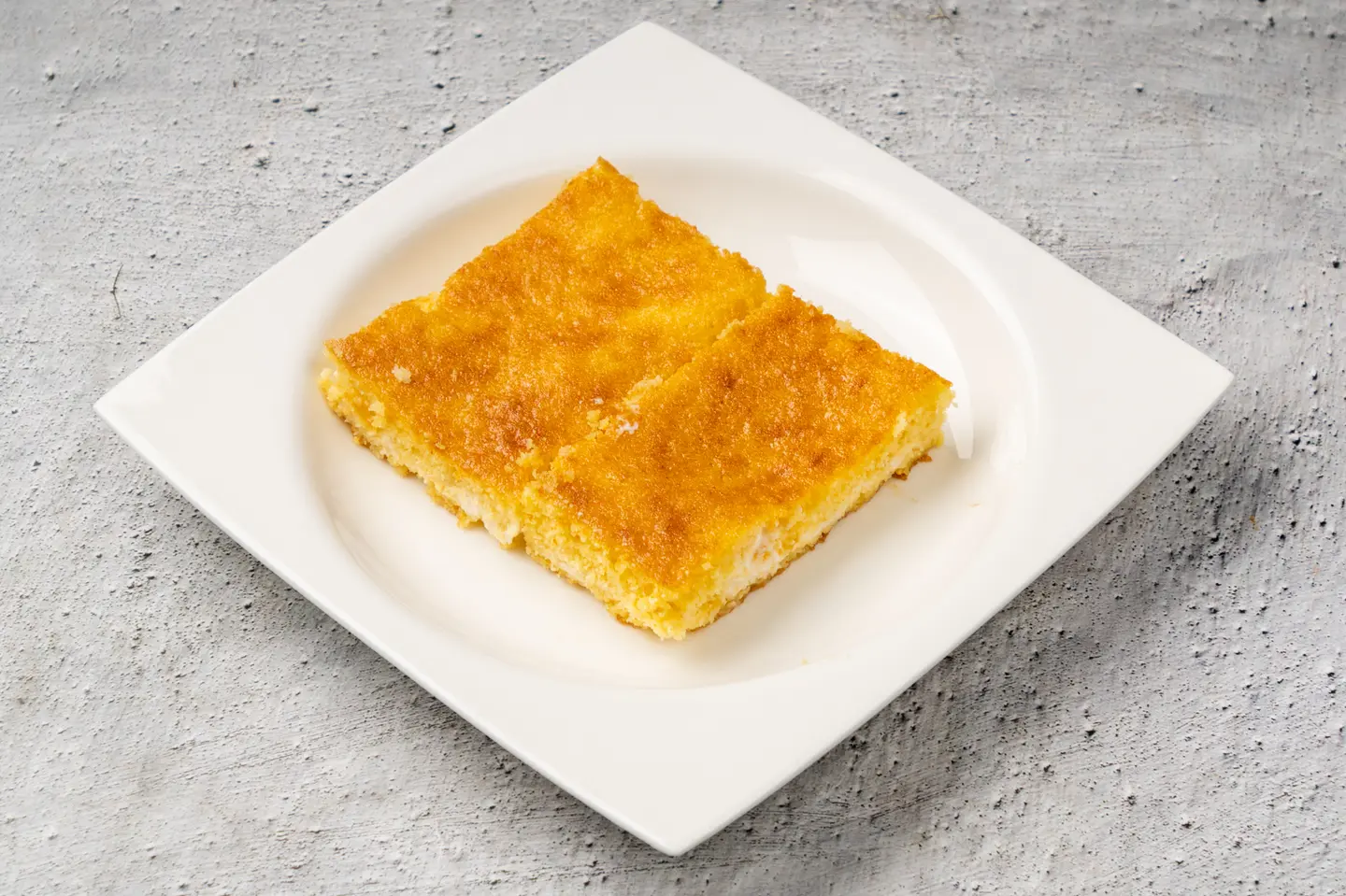 بسبوسة جبنة وقشطة - 250 جرام