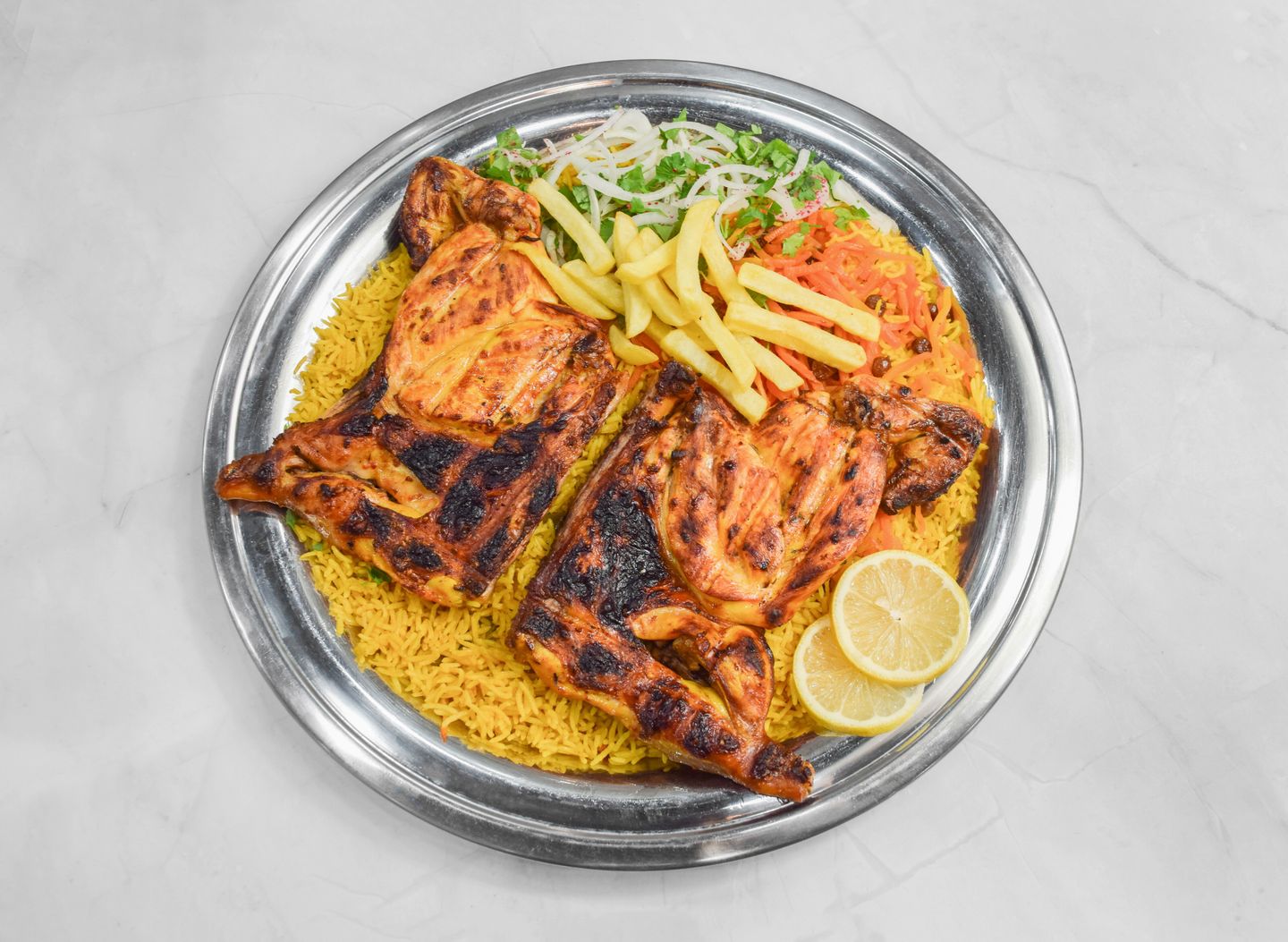 دجاج على الفحم مع الأرز - نص دجاجة مع الارز