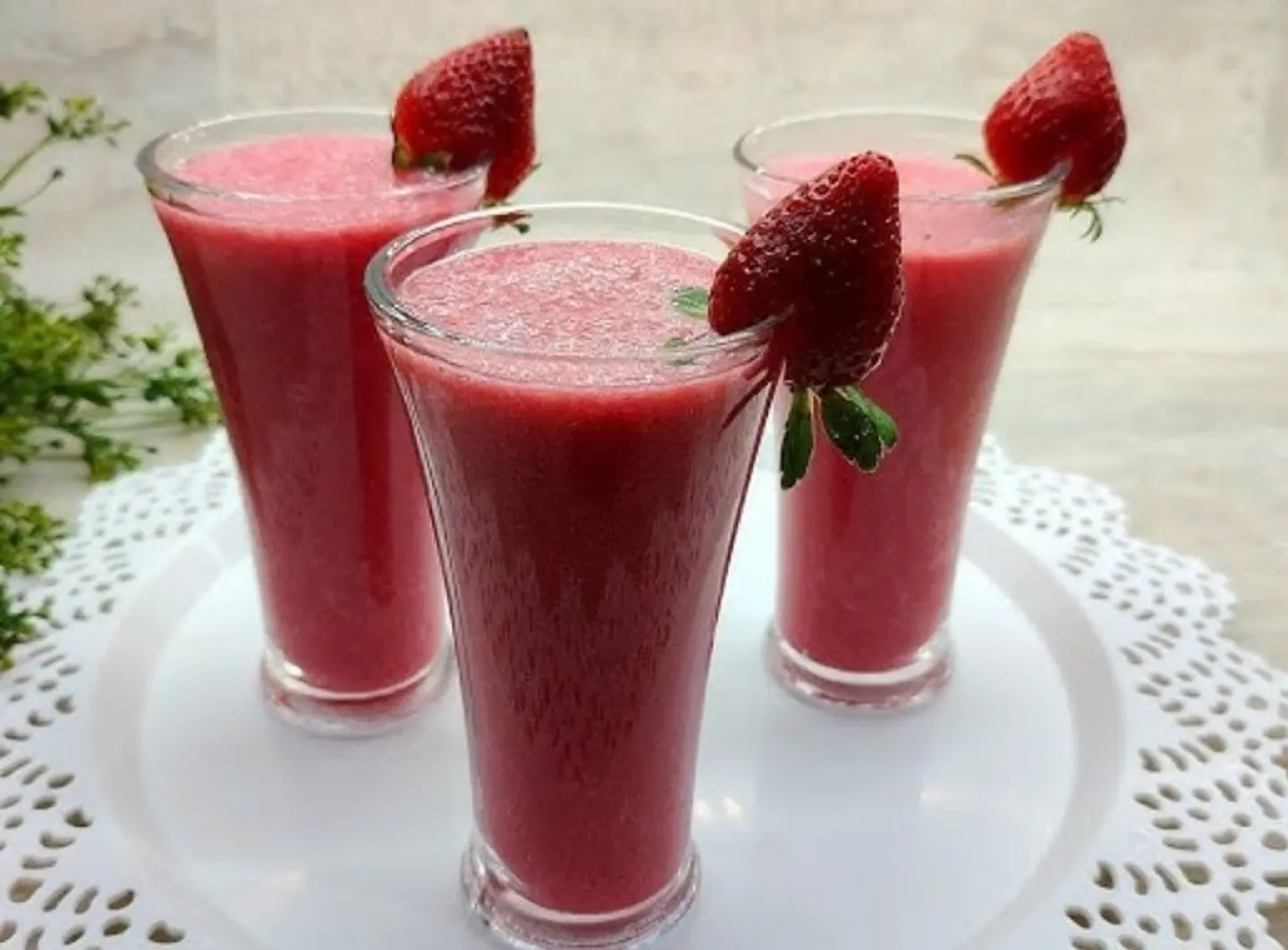 Strawberry Shake - Small