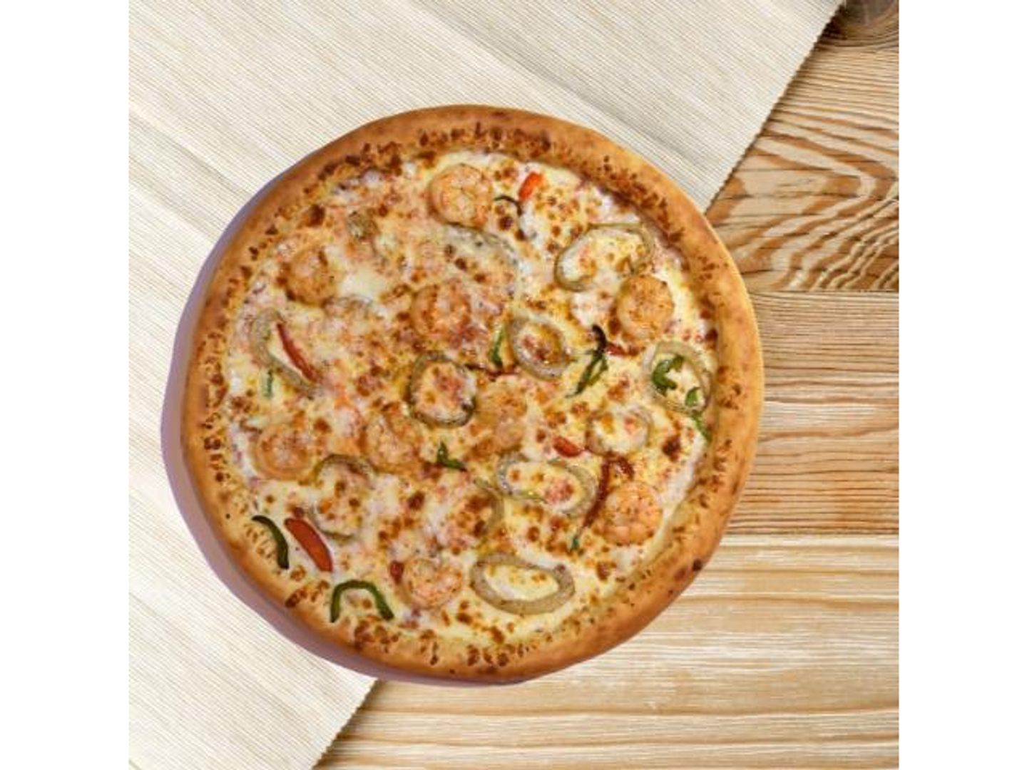 Seafood Pizza - Medium