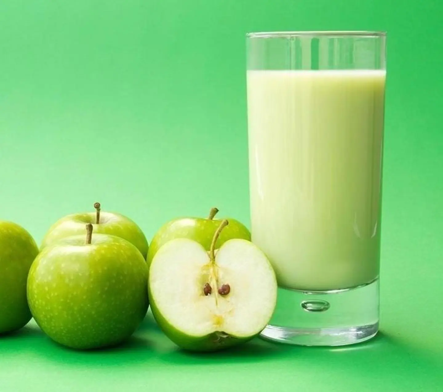 تفاح اخضر - وسط