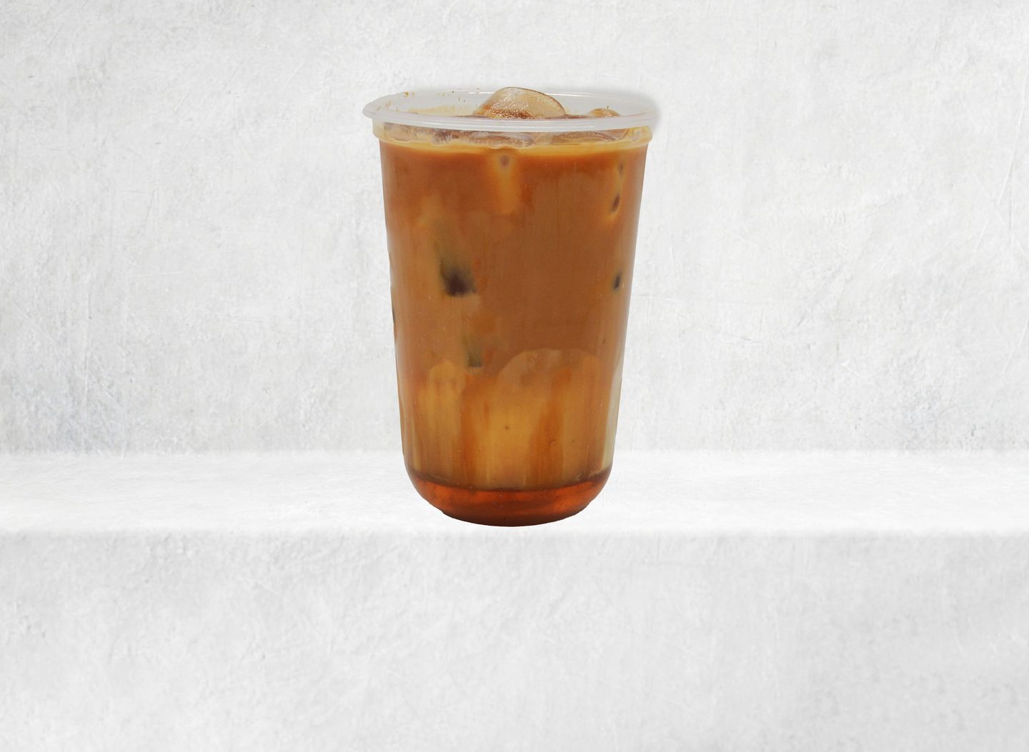 Iced Caramel Latte - Medium