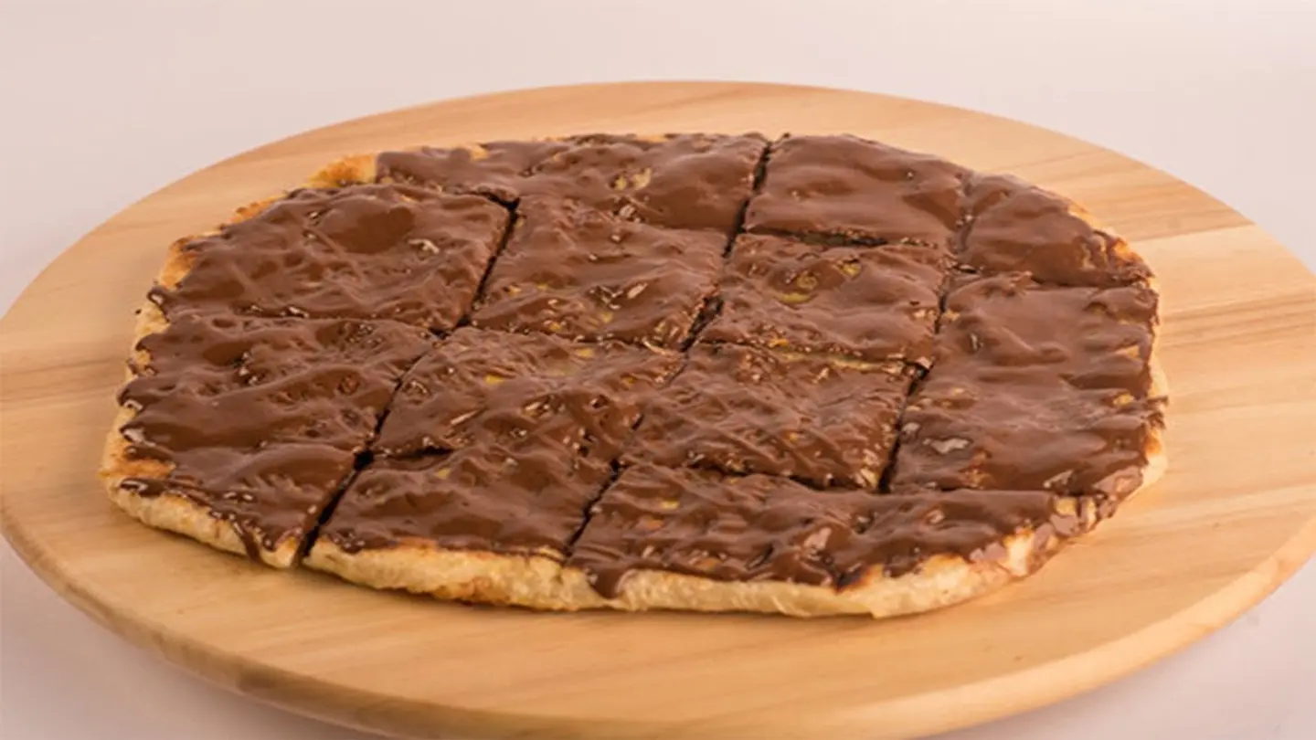 Nutella Pie With Hazelnuts - Roll