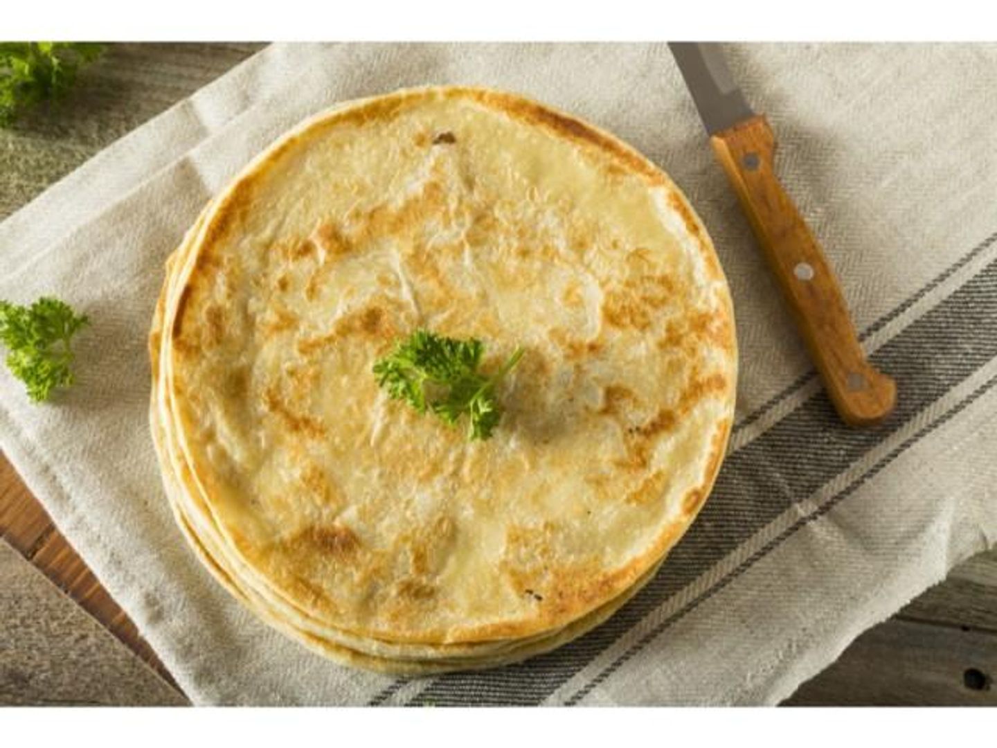بيض جبن - وسط