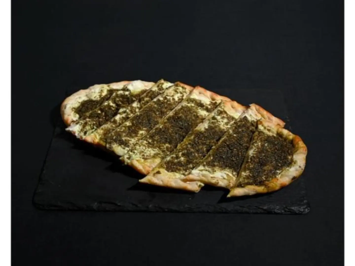Cheese With Za'atar Pizza - Medium