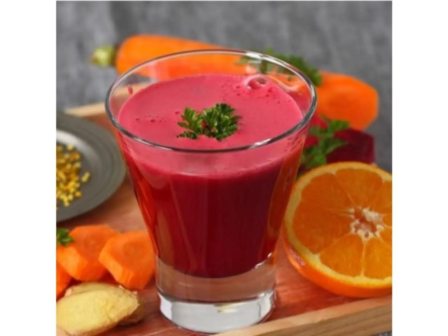 Beetroot Orange Pomegranate Juice - Medium