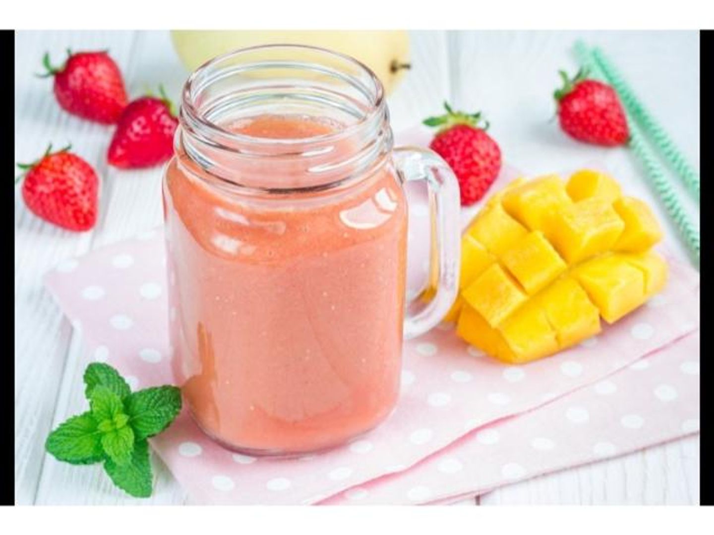 Mango With Strawberries - Medium