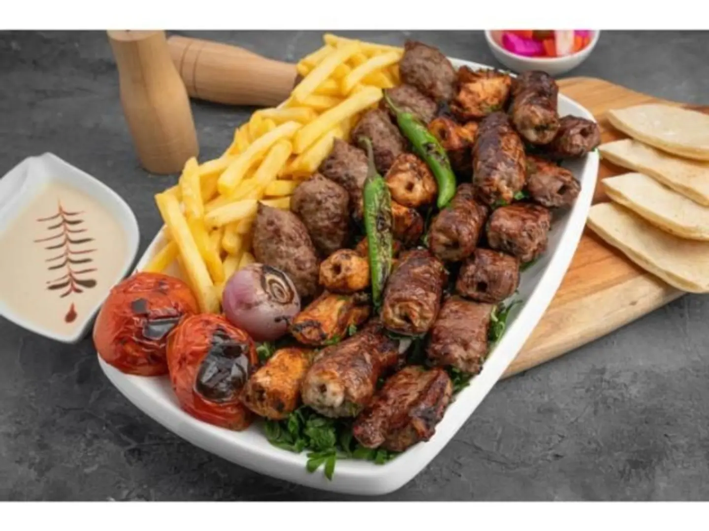 مشكل كفتة وطرب - صغير