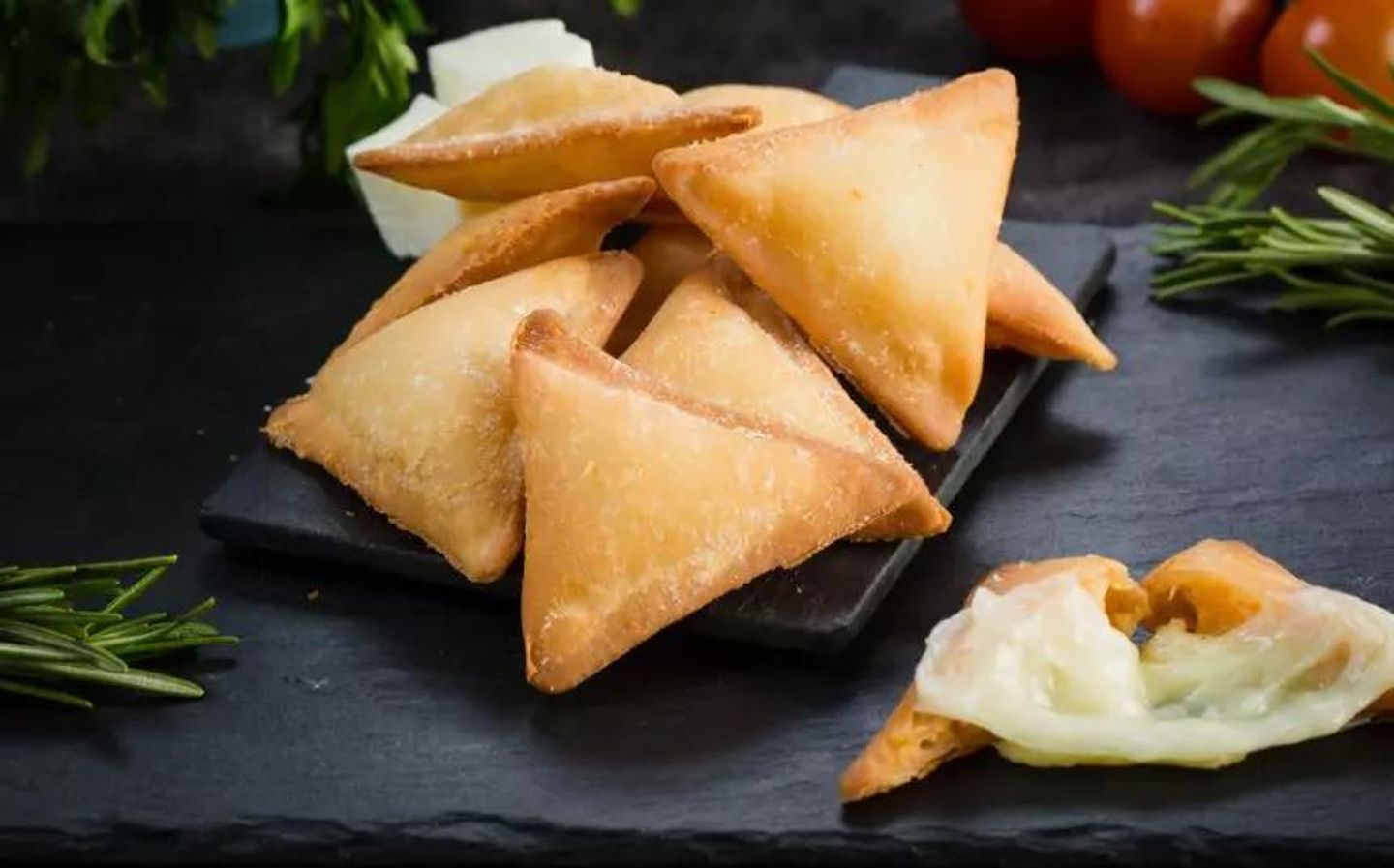 سمبوسة مالح - صغير