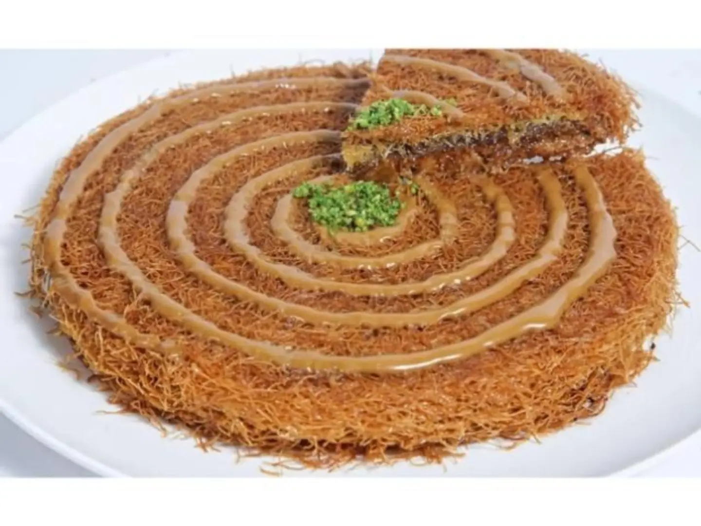 كنافة جبن لوتس - وسط