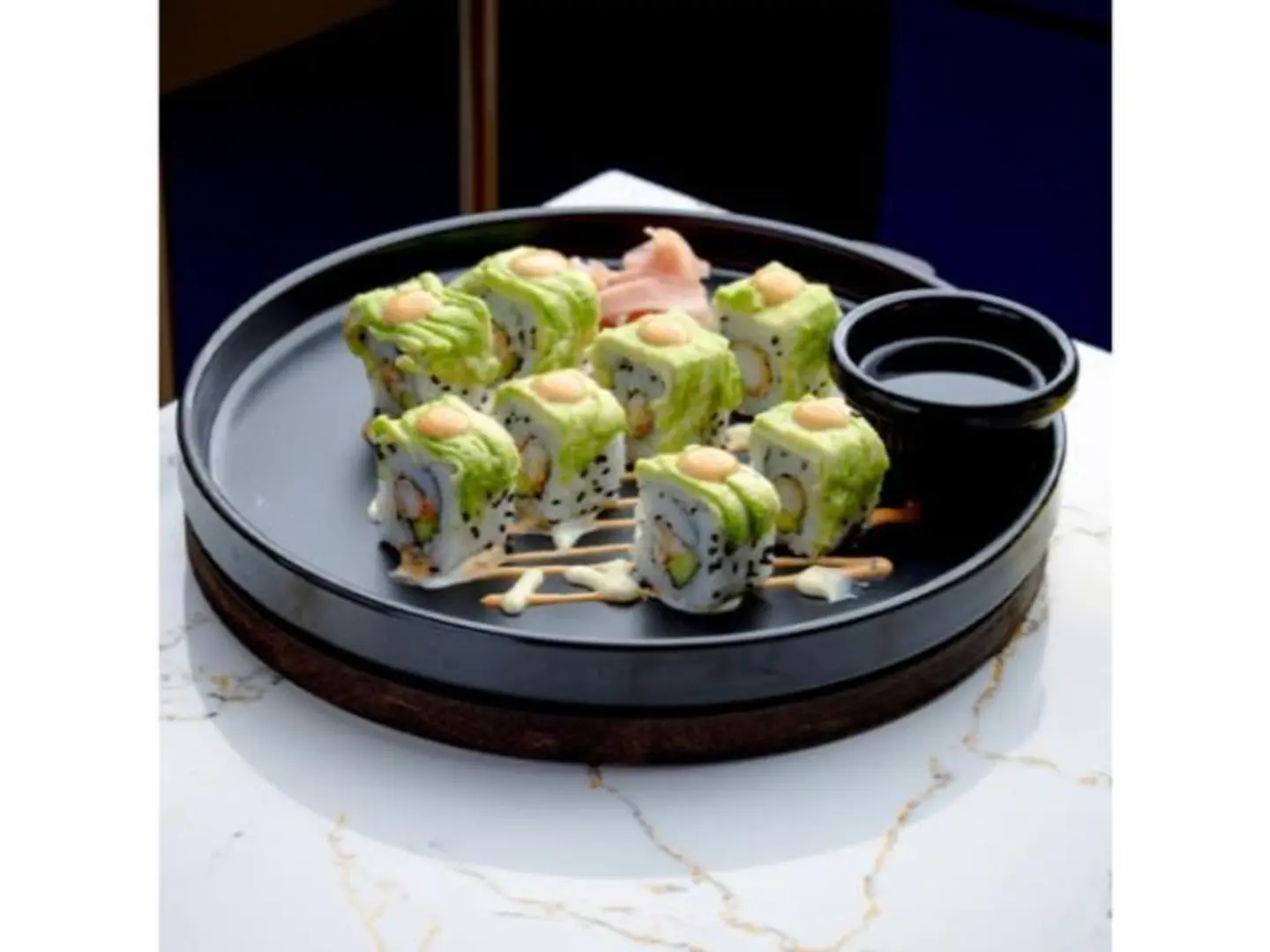 Caterpillar Sushi - 4 Pieces