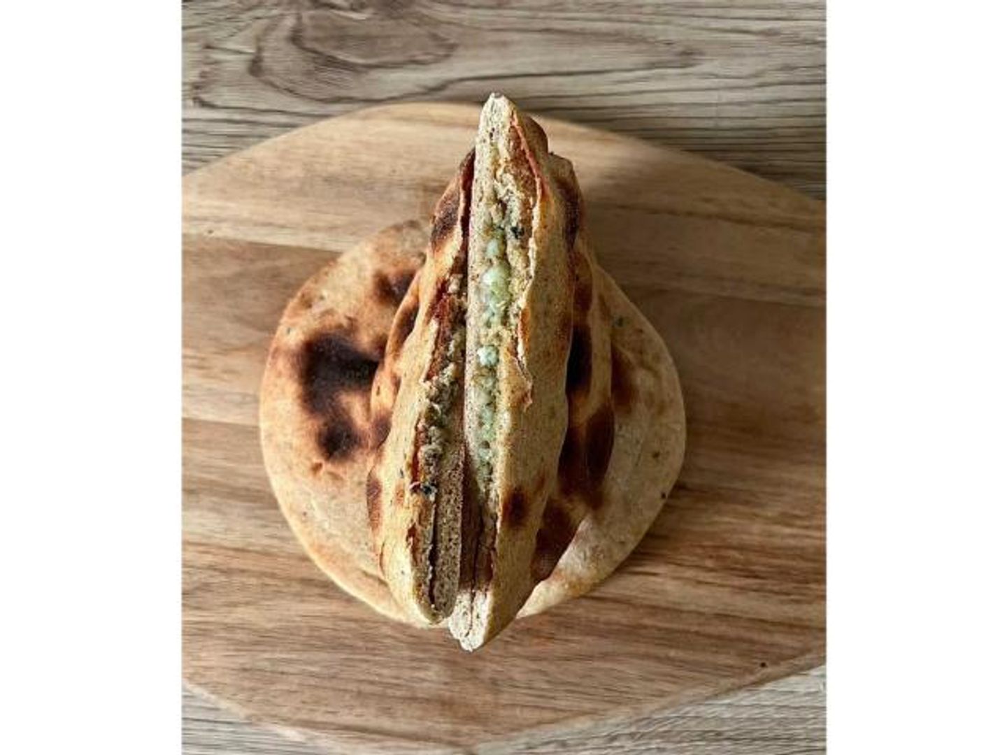 فطيرة عكاوي زعتر - عادي