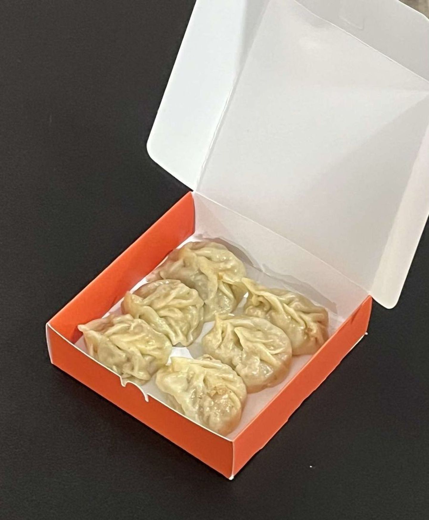Mantu - 12 Pieces