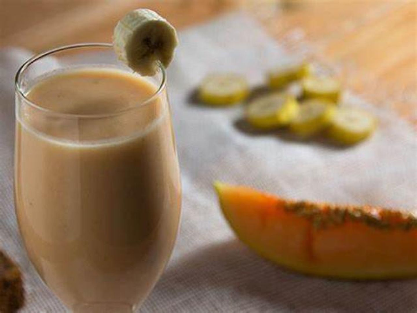 شمام و موز و حليب - صغير