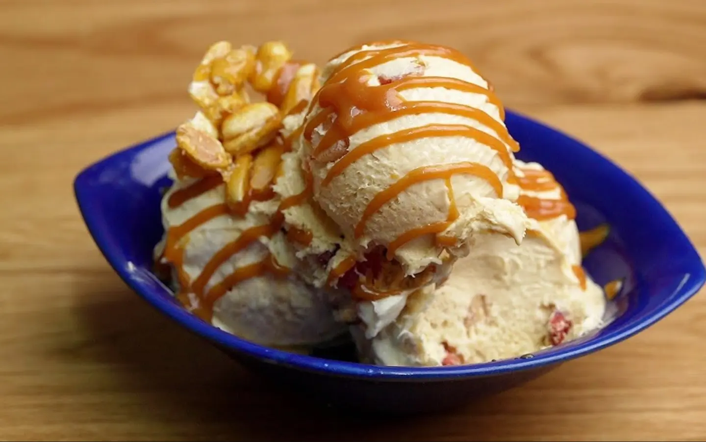 Caramel Ice Cream - Medium
