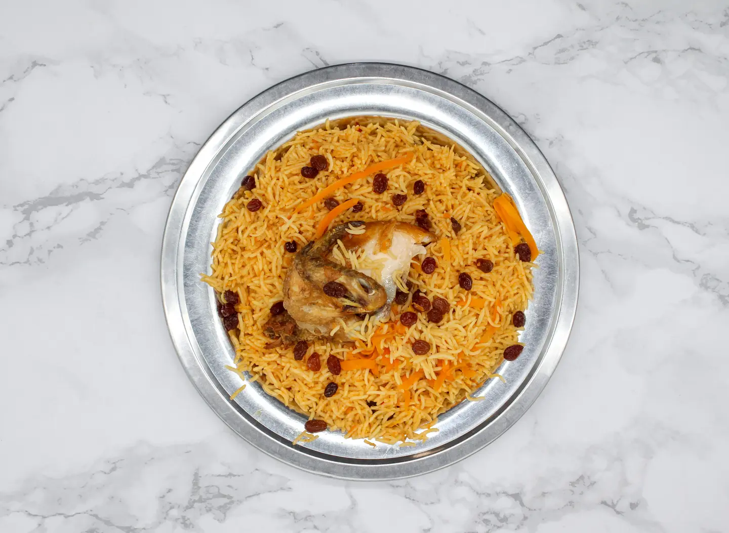 دجاج مقلي مع الأرز - نص حبة دجاج