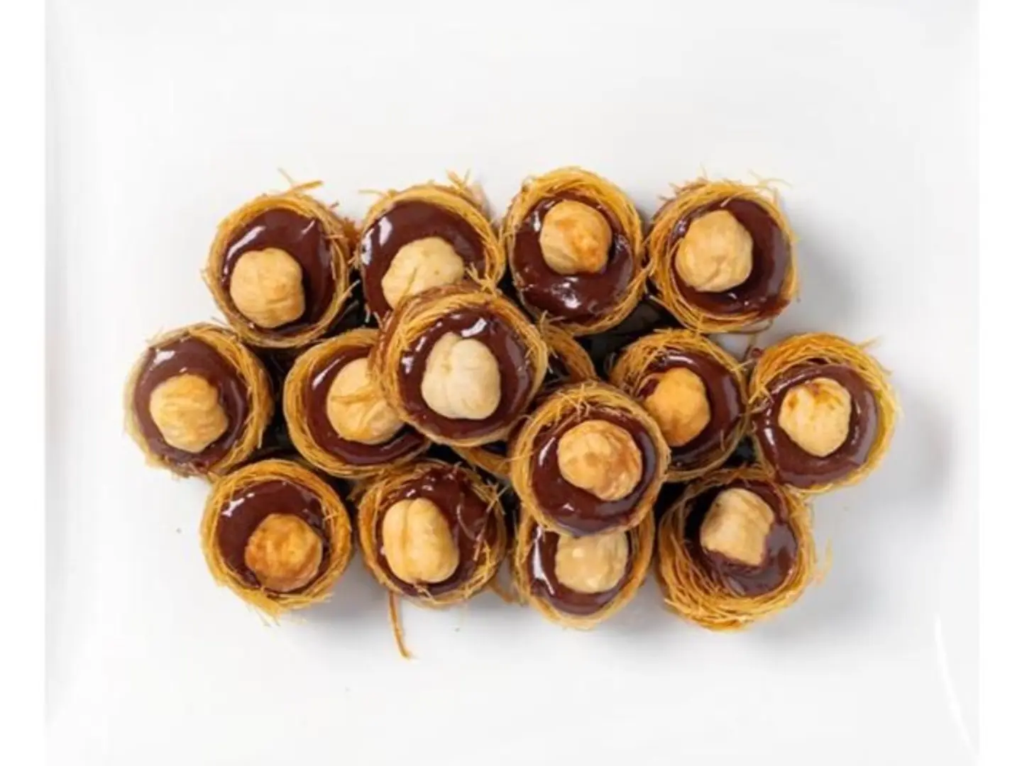 عش البلبل بالنوتيلا - صحن صغير