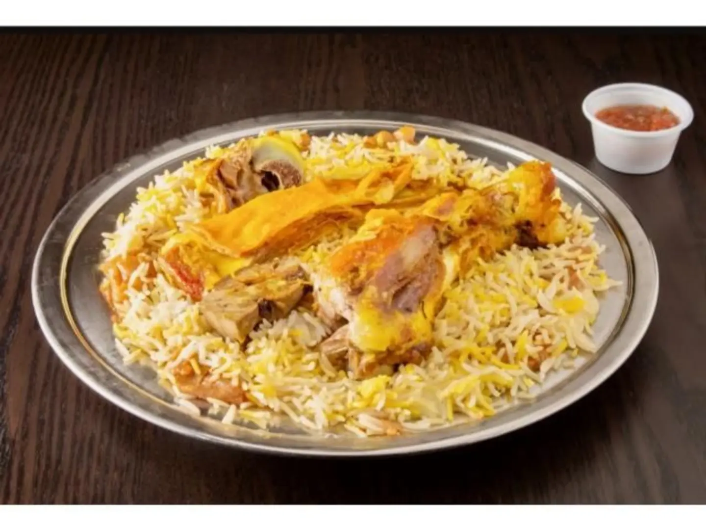 مثلوثة لحم طبقات - نصف