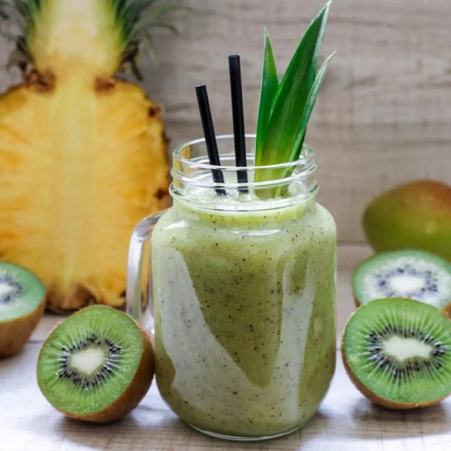 Pineapple With Kiwi Juice - Small Cup