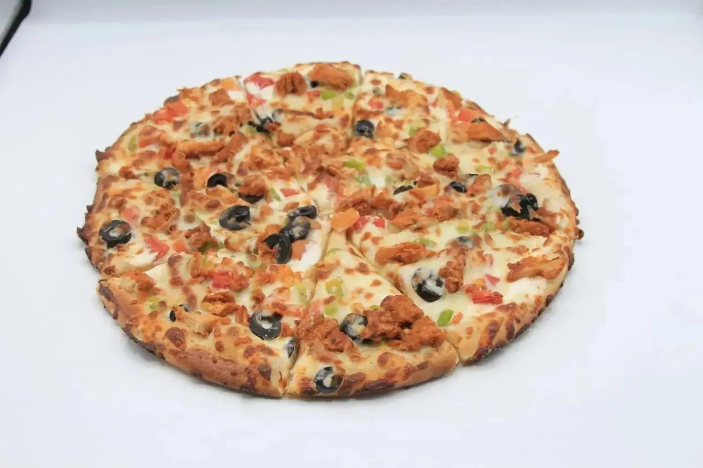 Chicken Pizza - Medium